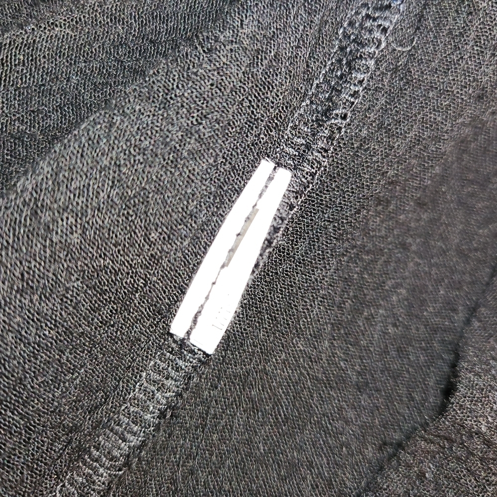 Forever 21 Contemporary Black Embroidered Ruffle Sleeve Top Size S Round Neck - Picture 8 of 8